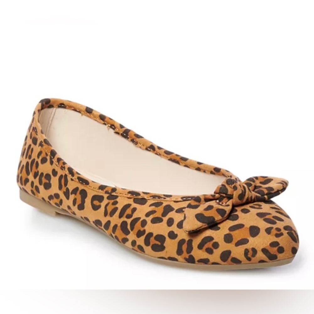 NWT SO Carrack Women’s Pointed Toe Flats- Leopard Print Size 8.5